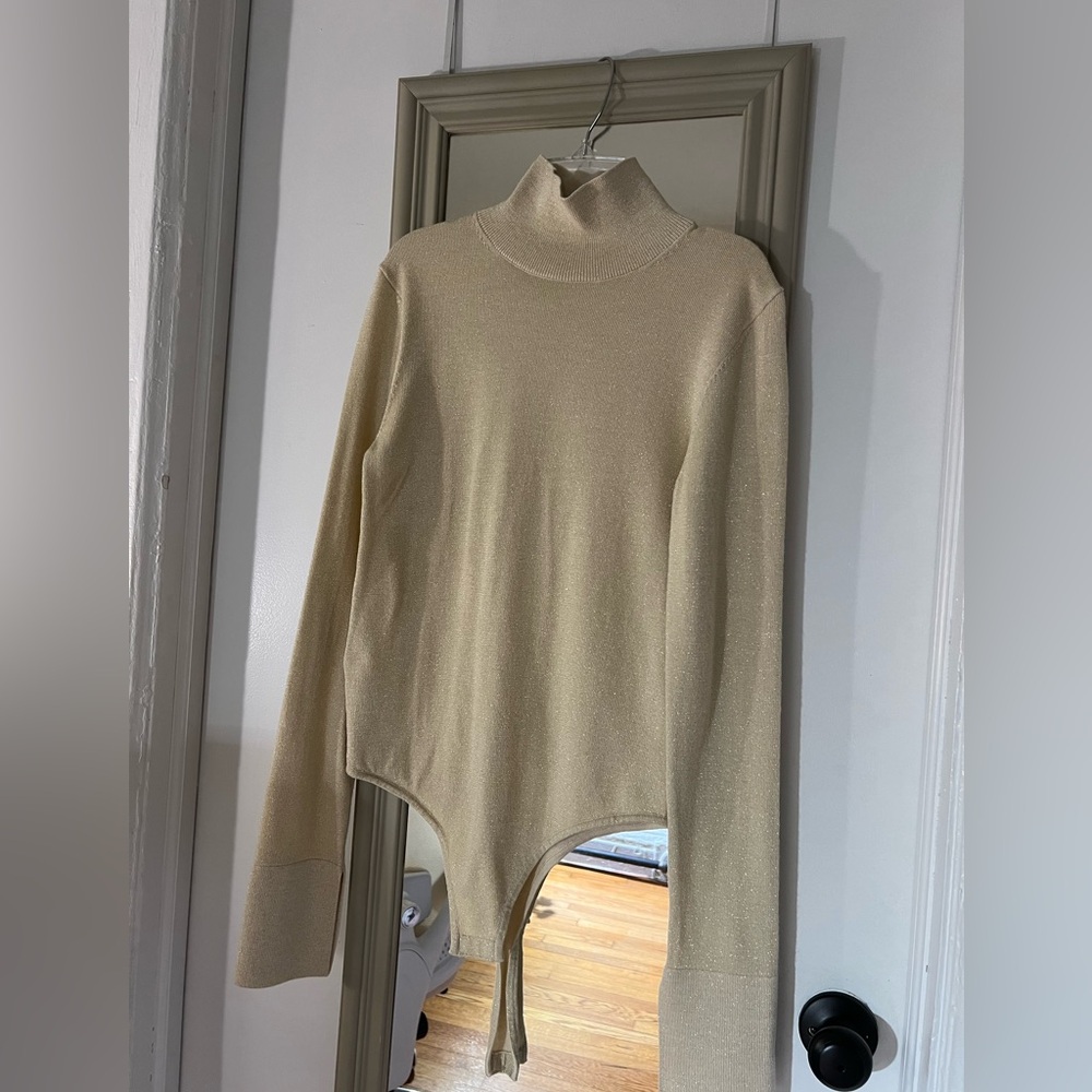 NWOT- Athleta x Alicia‎ Keys Cream/Gold Shimmer Cowl Neck Sweater Body Suit